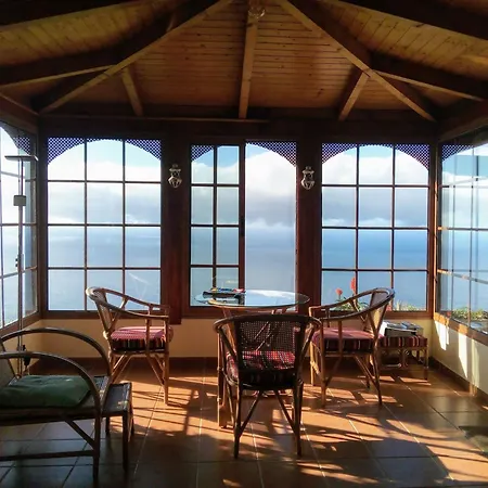 Casa de Férias Erdhaus By Interhome Fajã da Ovelha