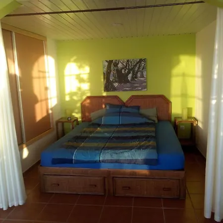 Erdhaus By Interhome *